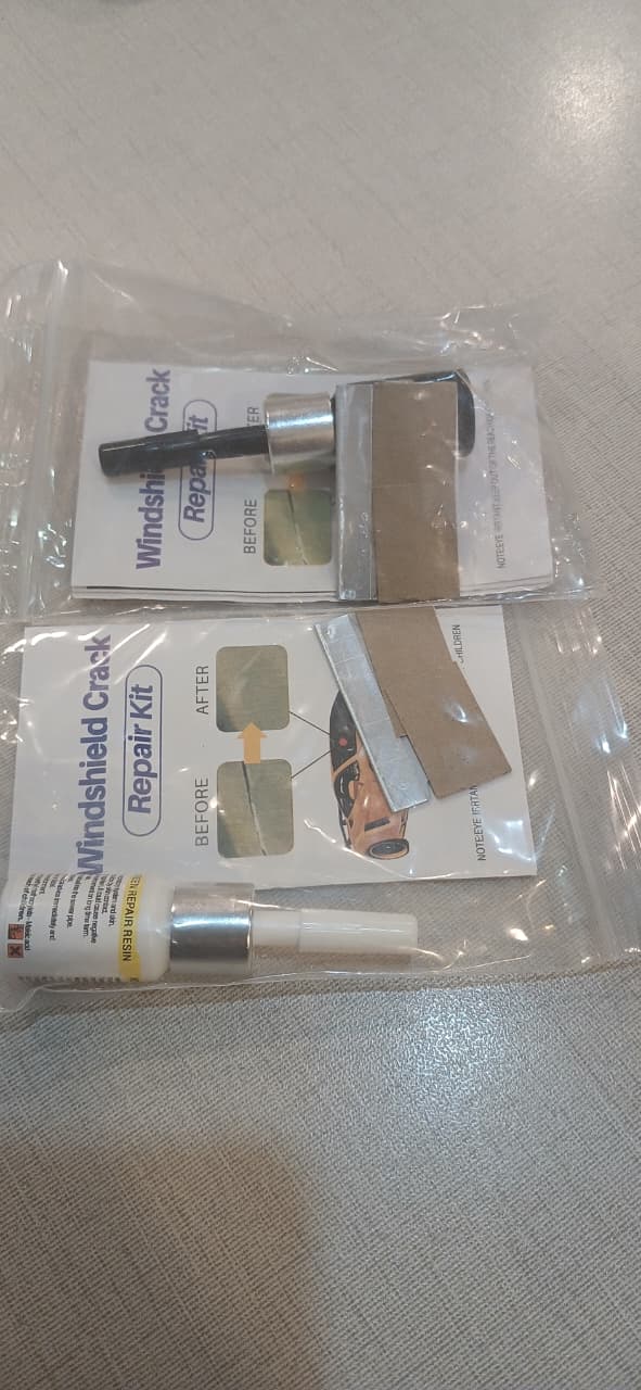 Windshield Glass Repair Kit for Small Chips and Cracks